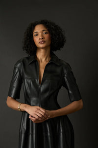 Luxely "Zephyr" Collard Short Sleeve Midi