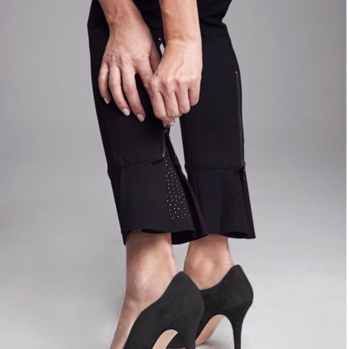 French Dressing Jeans Pull-On Semi Flared Ankle Pants