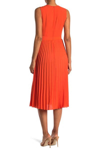 Donna Morgan Sleeveless Pleated  Midi Dress